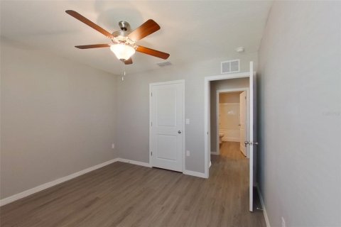 Villa ou maison à louer à Ocala, Floride: 5 chambres, 220.18 m2 № 2110222 - photo 20