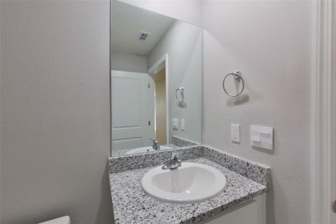 Villa ou maison à louer à Ocala, Floride: 5 chambres, 220.18 m2 № 2110222 - photo 7