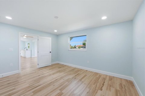 Villa ou maison à vendre à Punta Gorda, Floride: 2 chambres, 120.87 m2 № 2433666 - photo 18