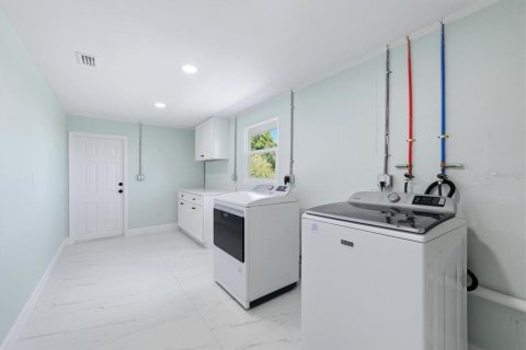 Villa ou maison à vendre à Punta Gorda, Floride: 2 chambres, 120.87 m2 № 2433666 - photo 25