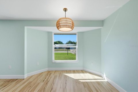 Villa ou maison à vendre à Punta Gorda, Floride: 2 chambres, 120.87 m2 № 2433666 - photo 10