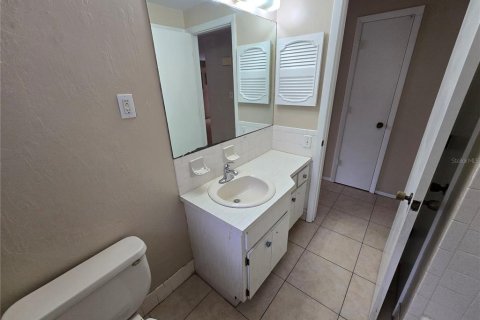 House in Port Richey, Florida 2 bedrooms, 97.92 sq.m. № 1918019 - photo 27