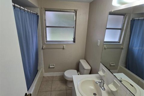 House in Port Richey, Florida 2 bedrooms, 97.92 sq.m. № 1918019 - photo 25
