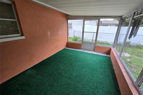 House in Port Richey, Florida 2 bedrooms, 97.92 sq.m. № 1918019 - photo 30