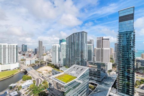 Купить кондоминиум в Майами, Флорида 2 спальни, 117.99м2, № 2001466 - фото 2