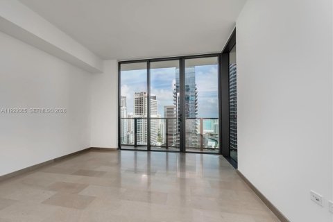 Купить кондоминиум в Майами, Флорида 2 спальни, 117.99м2, № 2001466 - фото 11