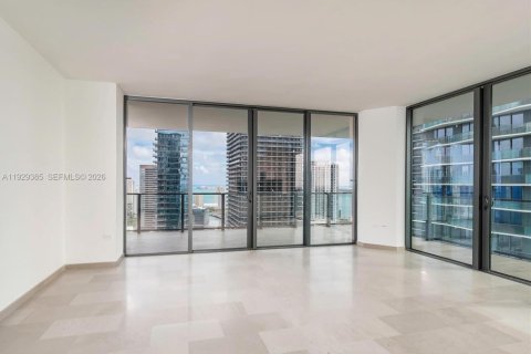 Купить кондоминиум в Майами, Флорида 2 спальни, 117.99м2, № 2001466 - фото 5