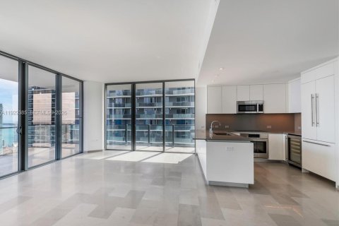 Купить кондоминиум в Майами, Флорида 2 спальни, 117.99м2, № 2001466 - фото 9