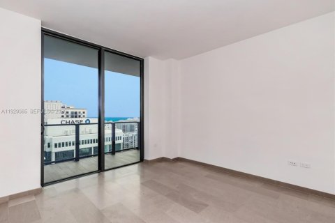 Купить кондоминиум в Майами, Флорида 2 спальни, 117.99м2, № 2001466 - фото 17