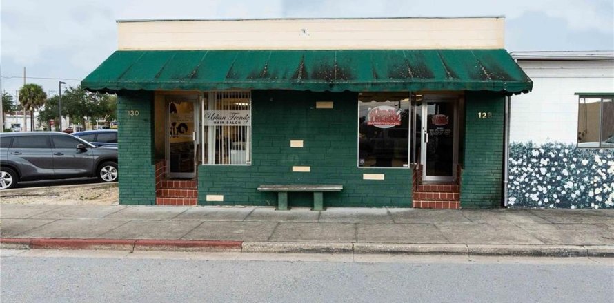 Immobilier commercial à Lake Wales, Floride 133.78 m2 № 2228155