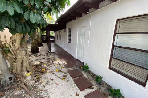 Casa en alquiler en Miami, Florida, 1 dormitorio, 37.16 m2 № 1775176 - foto 12