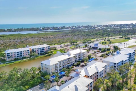 Condo in Placida, Florida, 2 bedrooms  № 1759839 - photo 4