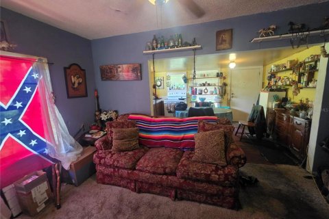 House in Inverness, Florida 2 bedrooms, 83.8 sq.m. № 2231720 - photo 19