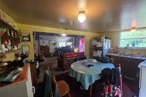 House in Inverness, Florida 2 bedrooms, 83.8 sq.m. № 2231720 - photo 16