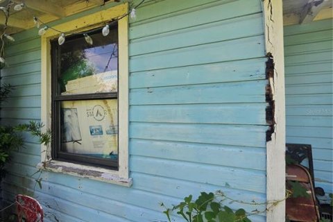 House in Inverness, Florida 2 bedrooms, 83.8 sq.m. № 2231720 - photo 5