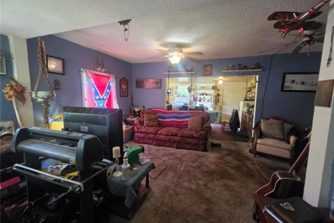 House in Inverness, Florida 2 bedrooms, 83.8 sq.m. № 2231720 - photo 20