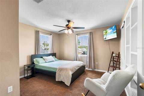 House in Lakeland, Florida 3 bedrooms, 240.8 sq.m. № 2232367 - photo 28