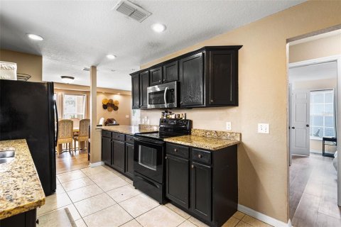 House in Lakeland, Florida 3 bedrooms, 240.8 sq.m. № 2232367 - photo 22