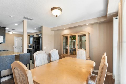 House in Lakeland, Florida 3 bedrooms, 240.8 sq.m. № 2232367 - photo 16