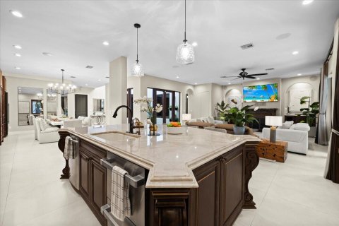 House in Fort Lauderdale, Florida 3 bedrooms, 276.29 sq.m. № 2083285 - photo 11