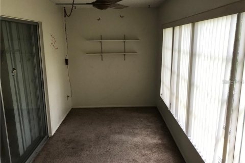 Condominio en venta en Winter Haven, Florida, 1 dormitorio, 100.15 m2 № 2224258 - foto 11