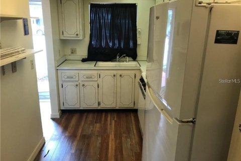 Condominio en venta en Winter Haven, Florida, 1 dormitorio, 100.15 m2 № 2224258 - foto 9