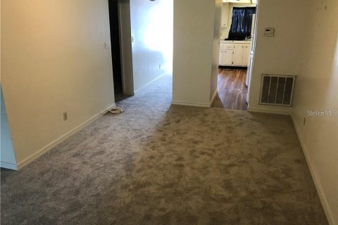 Condominio en venta en Winter Haven, Florida, 1 dormitorio, 100.15 m2 № 2224258 - foto 10