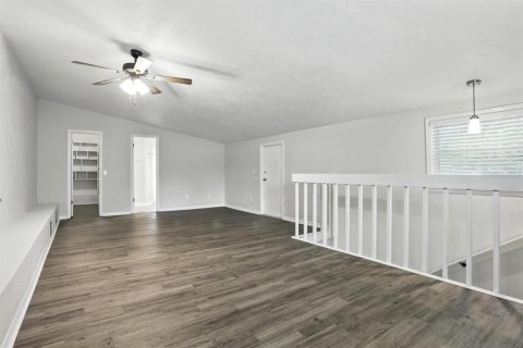 House in Gainesville, Florida 3 bedrooms, 175.59 sq.m. № 1826848 - photo 19