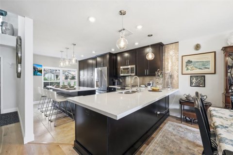 Casa en venta en Orlando, Florida, 3 dormitorios, 181.81 m2 № 2207333 - foto 7