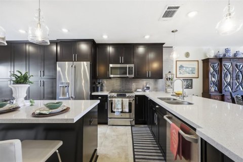 Casa en venta en Orlando, Florida, 3 dormitorios, 181.81 m2 № 2207333 - foto 11