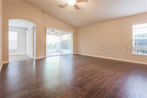 Villa ou maison à vendre à San Antonio, Floride: 3 chambres, 163.69 m2 № 2095609 - photo 3