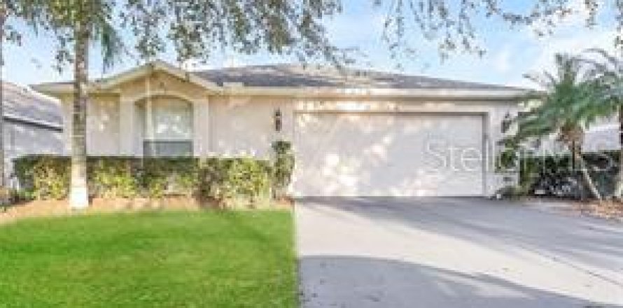 Villa ou maison à San Antonio, Floride 3 chambres, 163.69 m2 № 2095609