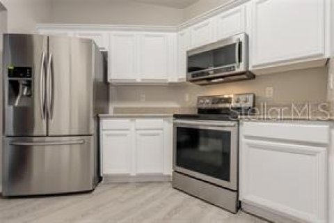 Villa ou maison à vendre à San Antonio, Floride: 3 chambres, 163.69 m2 № 2095609 - photo 9