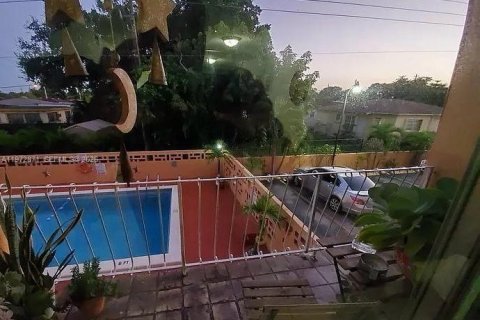 Copropriété à louer à Miami, Floride: 1 chambre, 53.42 m2 № 2034031 - photo 9