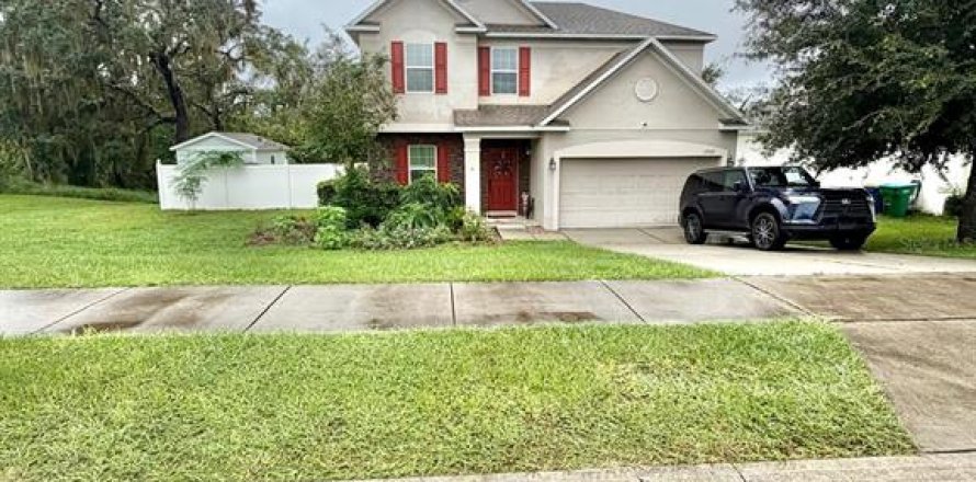 Villa ou maison à Mascotte, Floride 5 chambres, 208.29 m2 № 2413863
