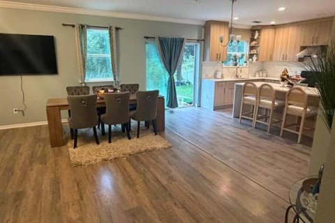 Villa ou maison à vendre à Mascotte, Floride: 5 chambres, 208.29 m2 № 2413863 - photo 8