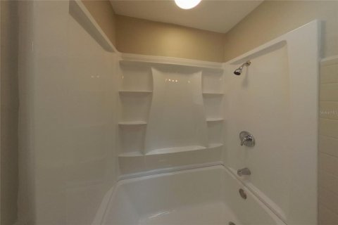 Villa ou maison à louer à Saint Petersburg, Floride: 3 chambres, 133.04 m2 № 2386698 - photo 16