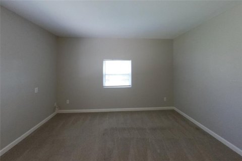Villa ou maison à louer à Saint Petersburg, Floride: 3 chambres, 133.04 m2 № 2386698 - photo 8