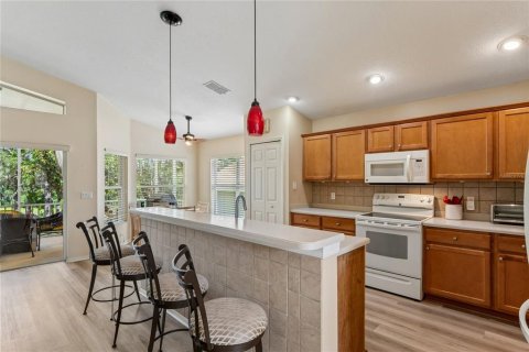 Villa ou maison à vendre à Spring Hill, Floride: 3 chambres, 183.48 m2 № 2148842 - photo 13