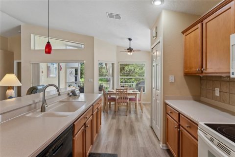Villa ou maison à vendre à Spring Hill, Floride: 3 chambres, 183.48 m2 № 2148842 - photo 17