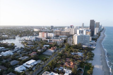 Land in Golden Beach, Florida № 1957843 - photo 4
