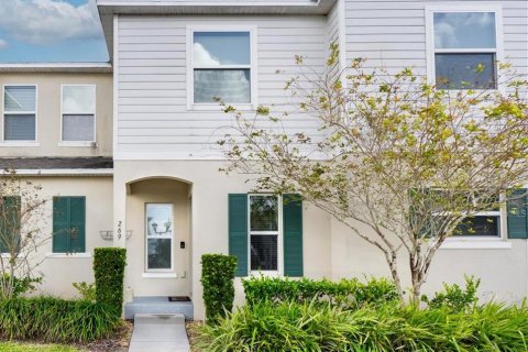 Touwnhouse à Davenport, Floride 3 chambres, 170.38 m2 № 2100096