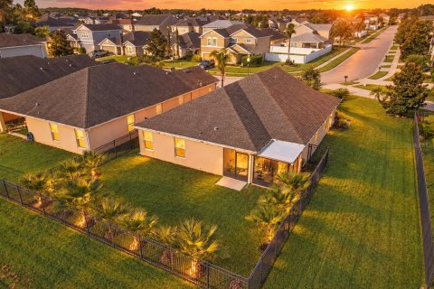 Villa ou maison à vendre à Orlando, Floride: 4 chambres, 175.96 m2 № 2420043 - photo 5