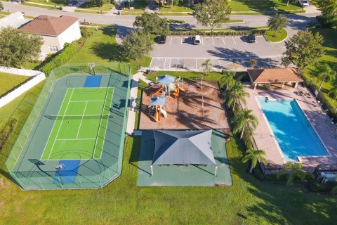 Villa ou maison à vendre à Orlando, Floride: 4 chambres, 175.96 m2 № 2420043 - photo 27