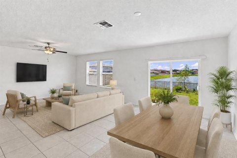 Villa ou maison à vendre à Wimauma, Floride: 6 chambres, 312.34 m2 № 2329771 - photo 4