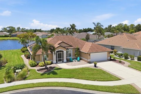 House in North Port, Florida 3 bedrooms, 190.73 sq.m. № 2202223