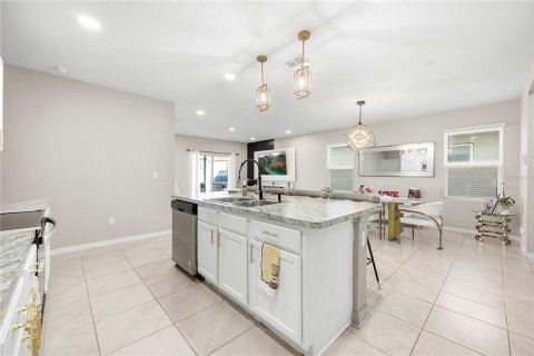 Villa ou maison à vendre à Davenport, Floride: 5 chambres, 234.3 m2 № 1521403 - photo 8