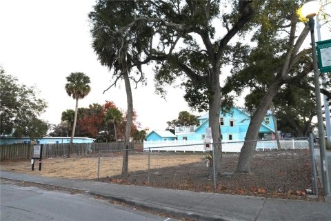 Land in St. Lucie, Florida № 2100400 - photo 6