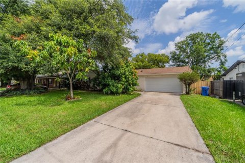 Villa ou maison à vendre à Tampa, Floride: 3 chambres, 147.16 m2 № 1774805 - photo 2