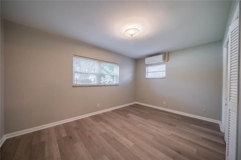 Villa ou maison à vendre à Tampa, Floride: 3 chambres, 147.16 m2 № 1774805 - photo 25